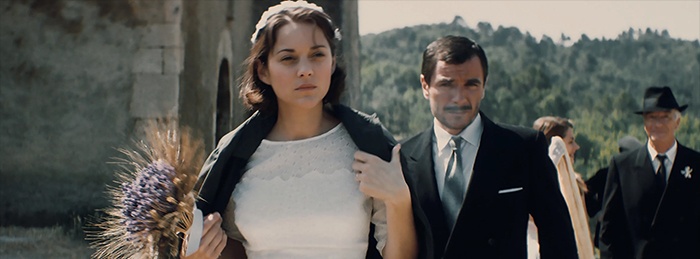 From the Land of the Moon (Mal de Pierres)
