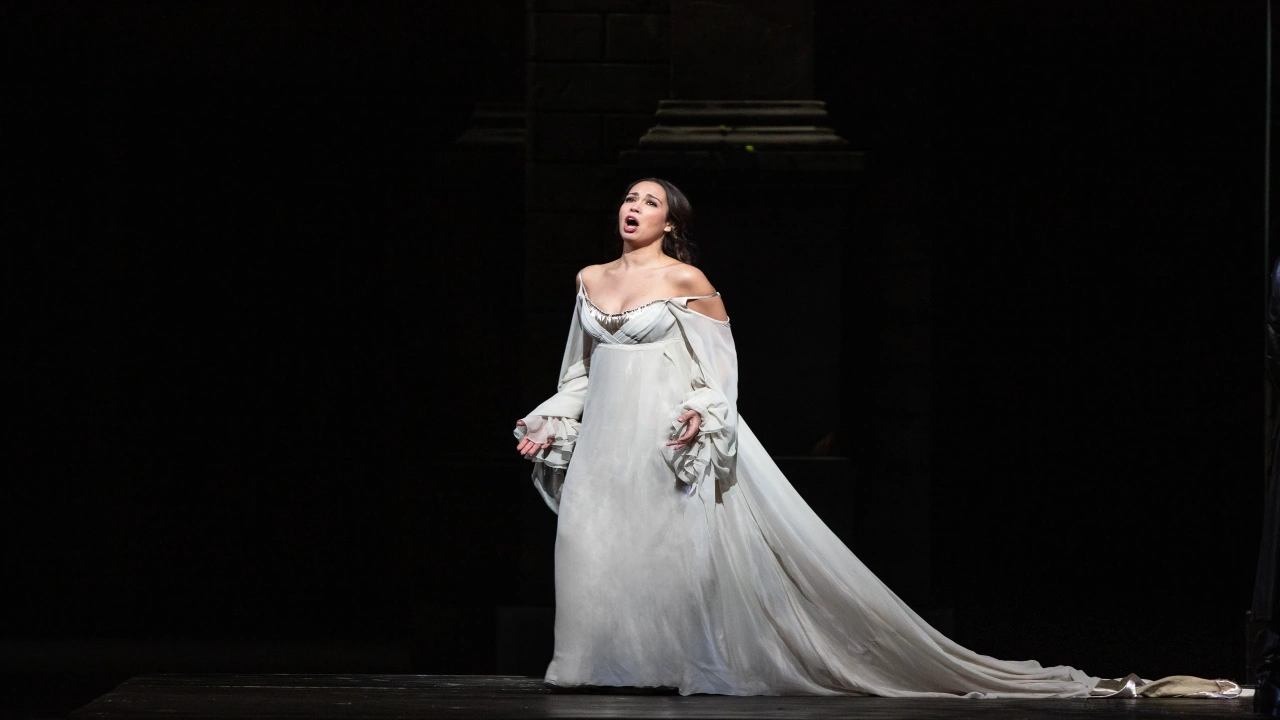 MetOpera 2025-26: La Sonnambula
