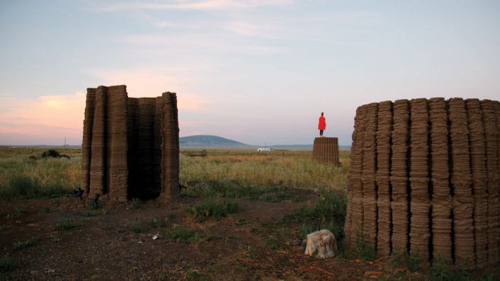 Mud Frontier: Architecture at the Borderlands