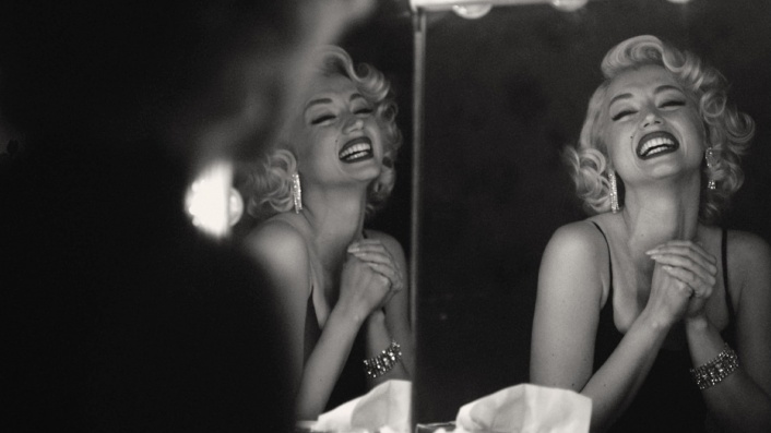 Blonde (2022)