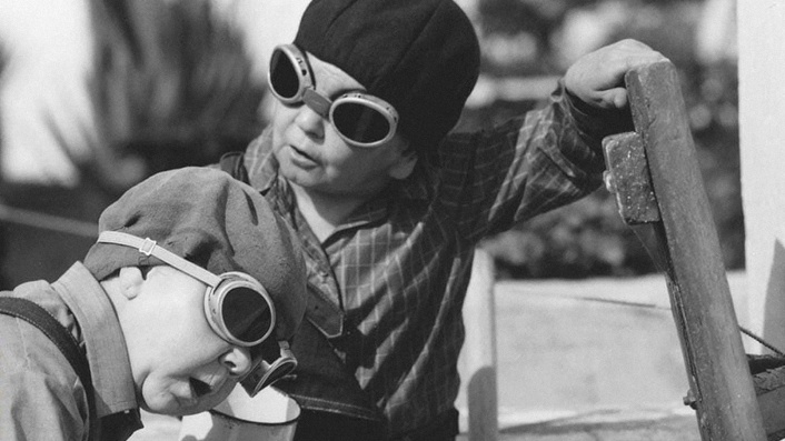 Even Dwarfs Started Small