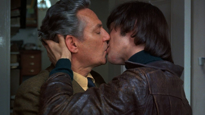 日曜日は別れの時    sunday bloody sunday ブルーレイ Amazon.com: Sunday Bloody Sunday (Blu-ray) : Movies & TV