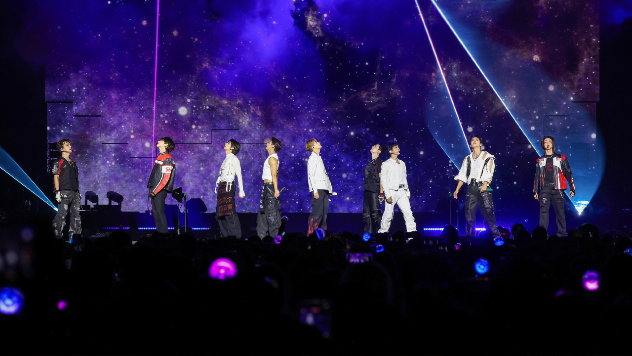 SEVENTEEN WORLD TOUR [NEW_] IN JAPAN: LIVE VIEWING