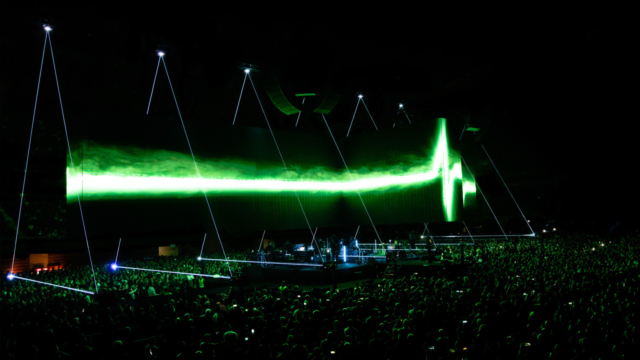 Roger Waters: This Is Not A Drill - Live From Prague