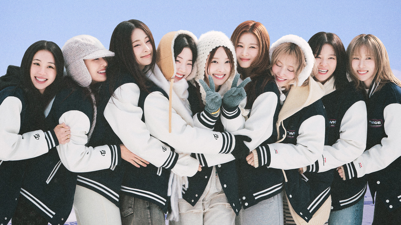 TWICE: ONE IN A MILL10N (10th Anniversary)