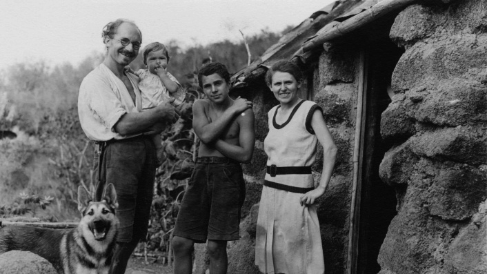 The Galapagos Affair: Satan Came to Eden