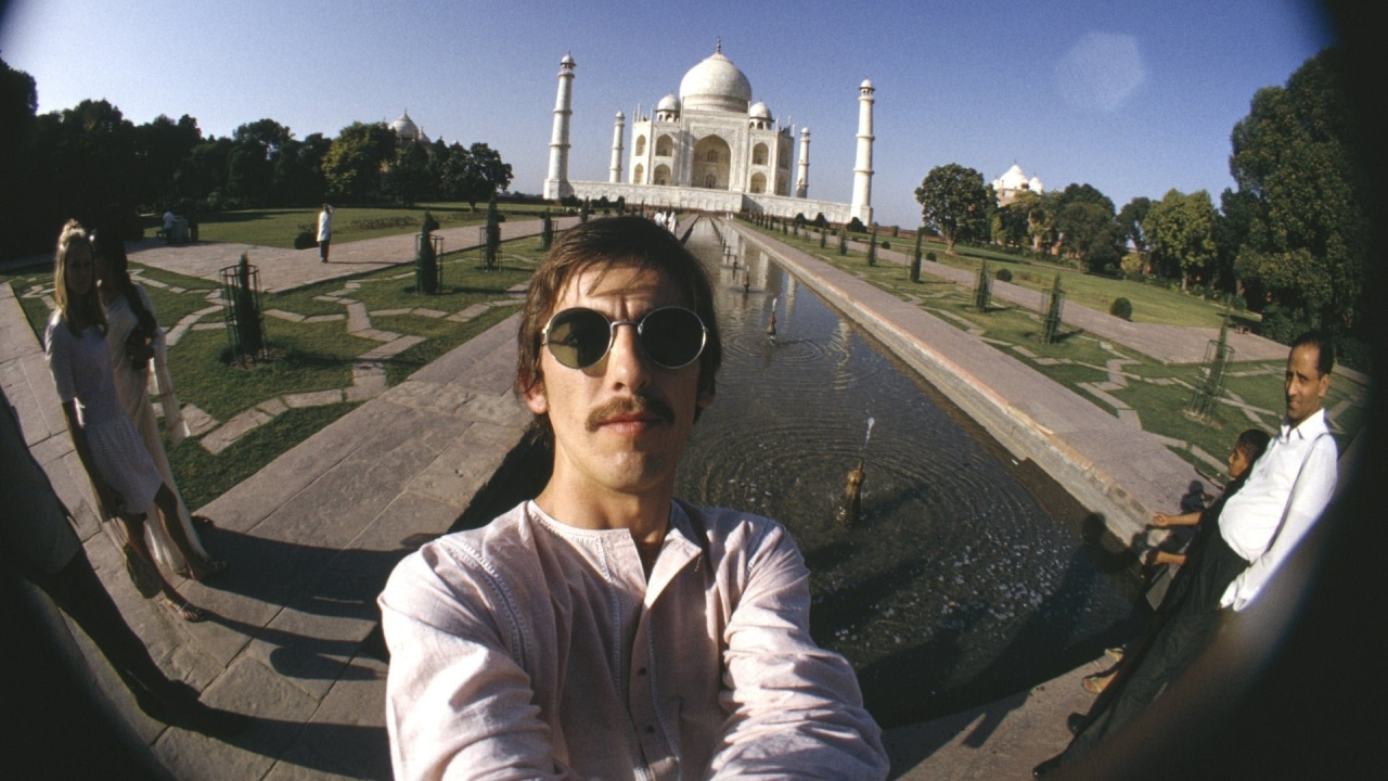 George Harrison: Living in the Material World - Season 1