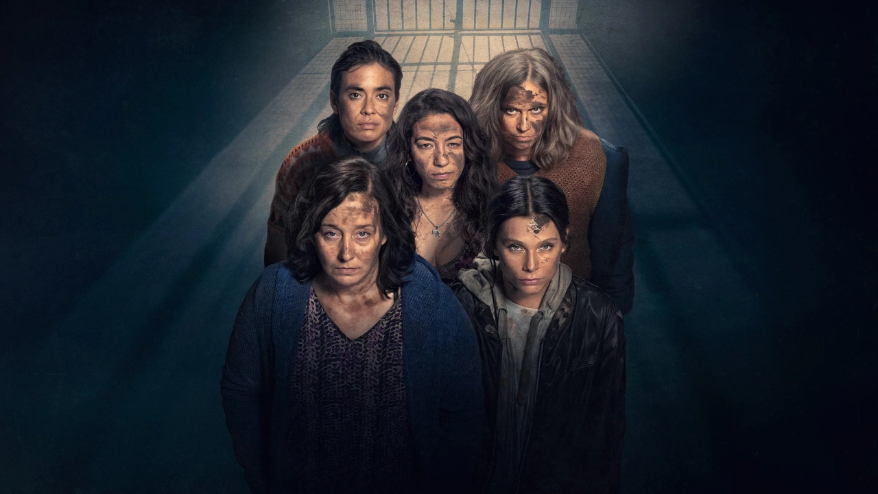 In the Mud: Season 1